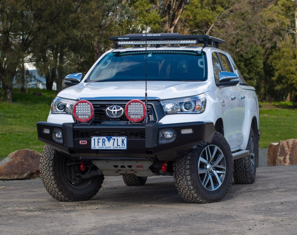 Parachoque Delantero ARB Summit Sahara Hilux 2016+